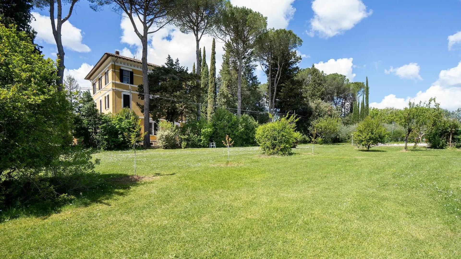 Palazzetto Bovini Villa Perugia 0*,  Italy